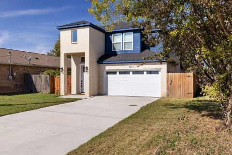 3037 Valentine Street, Dallas, TX 75215 — photo 2