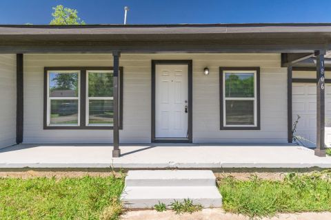 1806 Wellington Street, Greenville, TX 75401 — photo 3