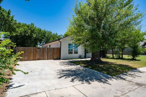 1920 S 18th Street, Waco, TX 76706 — photo 2