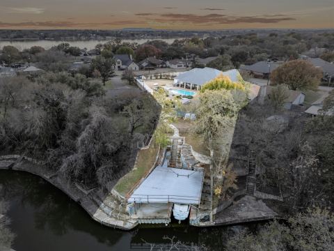 2801 Weylene Paseo, Granbury