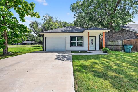 515 N East Street, Sherman