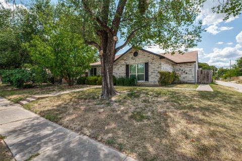 3006 Oak Ridge Place, Grand Prairie