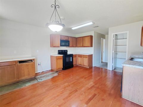 2123 W Grove Lane, Grand Prairie, TX 75052 — photo 3