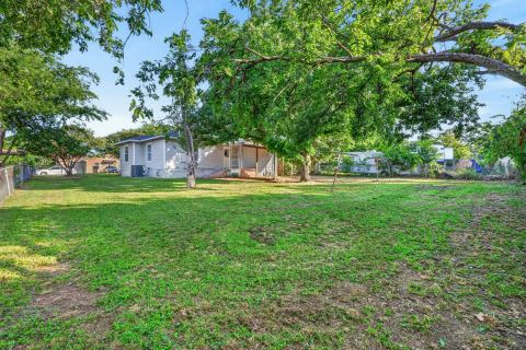 2006 SE 20th Street, Mineral Wells, TX 76067 — photo 3