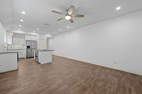 607 E Carter Street 607, Sherman, TX 75090 — photo 2