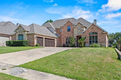 804 Bentwater Parkway, Grand Prairie, TX 75104 — photo 2