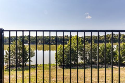 2866 Shane Drive, Midlothian, TX 76065 — photo 3