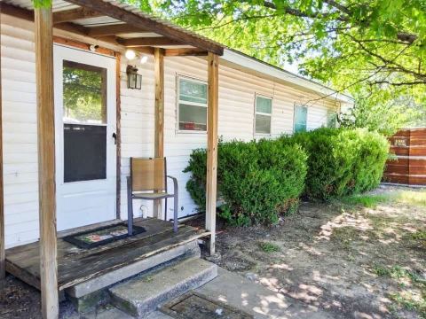 3532 Colcord Avenue, Waco, TX 76707 — photo 2