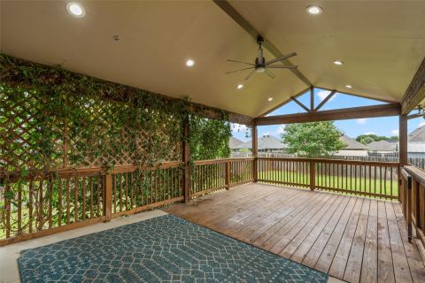 10860 Burnham Drive, Waco, TX 76708 — photo 2