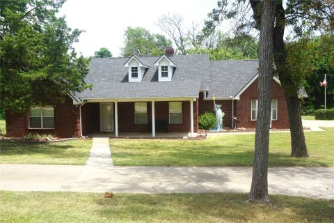 610 S Lillis Lane, Denison, TX 75020 — photo 3