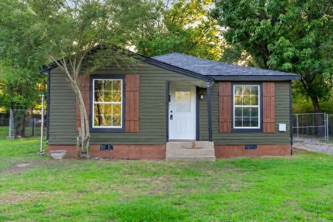 418 N 36th Street, Corsicana