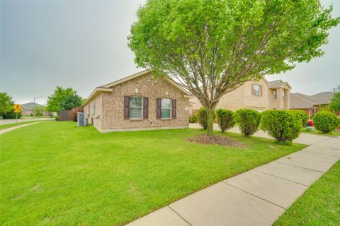 2035 Matagorda Lane, Grand Prairie, TX 75052 — photo 2