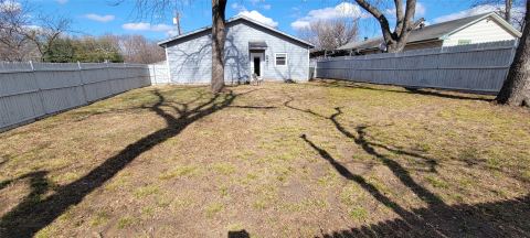 1012 E Oak Street, Denton