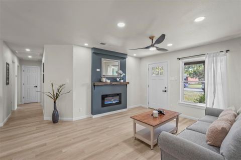 434 Marilu Street, Richardson, TX 75080 — photo 2