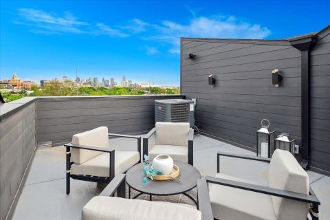 4534 Lake Avenue 104, Dallas, TX 75219 — photo 2