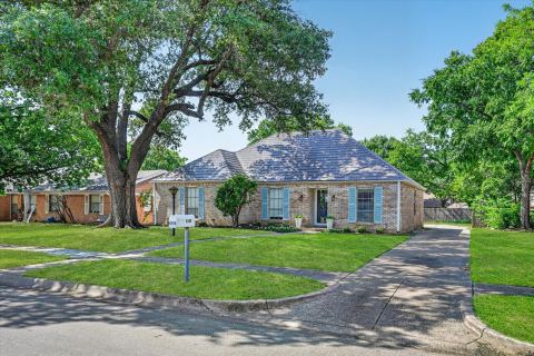 8100 Hillside Drive, Frisco, TX 75033 — photo 2