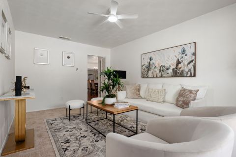 202 E Kenwood Drive, Garland, TX 75041 — photo 2