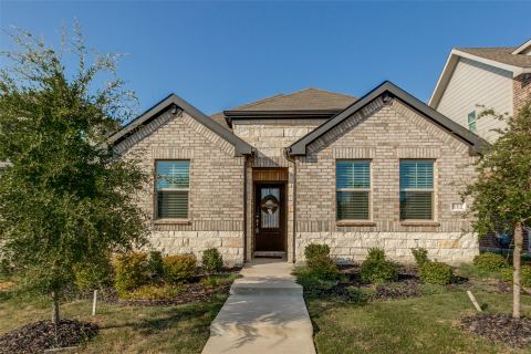 112 Monarch Way, Wylie