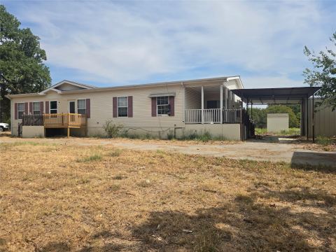 1331 Jay Bird Road, Springtown, TX 76082 — photo 3