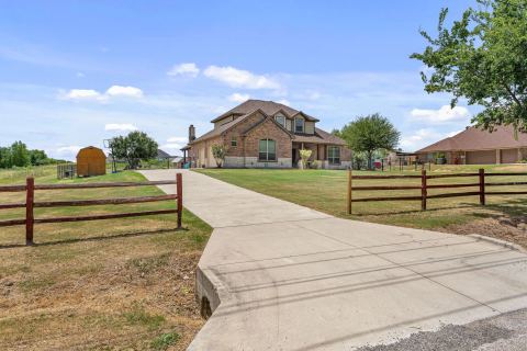 8909 County Road 915, Godley, TX 76044 — photo 2
