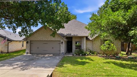 4016 Cherokee Court, Granbury, TX 76048 — photo 3