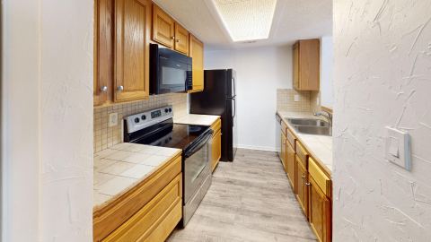 7431 Holly Hill Drive 102, Dallas, TX 75231 — photo 3