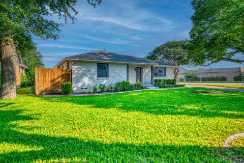 2305 Fenestra Drive, Dallas, TX 75228 — photo 3