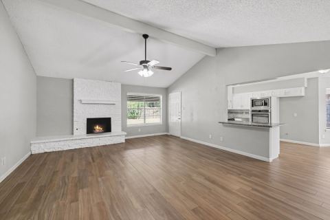 826 Glacier Lane, Grapevine, TX 76051 — photo 2