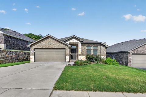 116 Wilson Cliff Drive, White Settlement, TX 76108 — photo 2