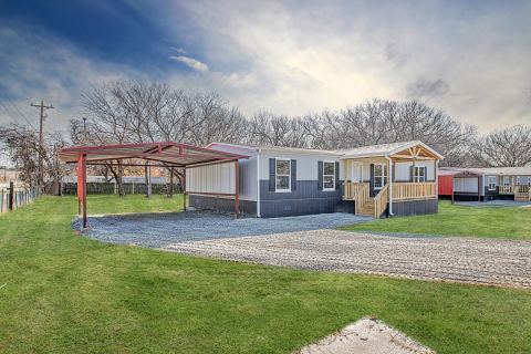 101 Kelly Court, Azle, TX 76020 — photo 2