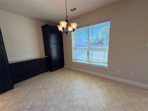 950 Brook Forest Lane, Euless, TX 76039 — photo 3