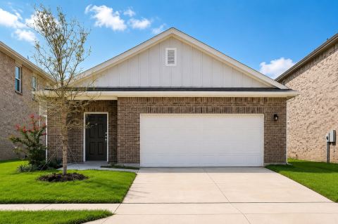 5925 Sahara Drive, Forney