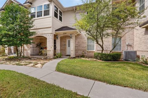 2104 Lakeforest Drive, Weatherford, TX 76087 — photo 2
