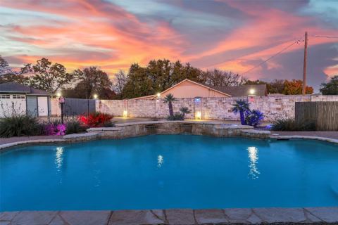 2801 Weylene Paseo, Granbury, TX 76049 — photo 3