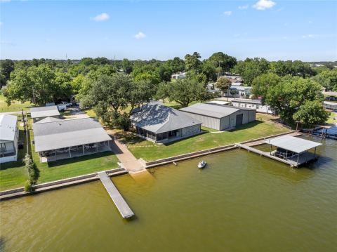 3806 and 3808 Sandy Beach Drive, Granbury, TX 76049 — photo 3