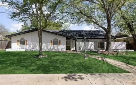 600 Tanglewood Drive S, Irving