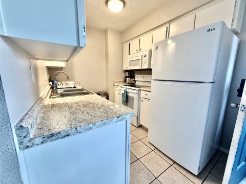 1905 W Morton Street 19, Denison, TX 75020 — photo 3