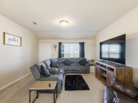 614 Mesa Ridge, Decatur, TX 76234 — photo 3