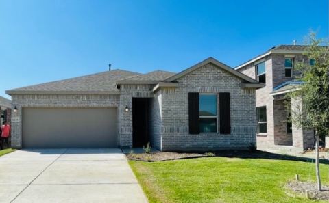 1838 Aslynn Circle, Aubrey, TX 76227 — photo 2