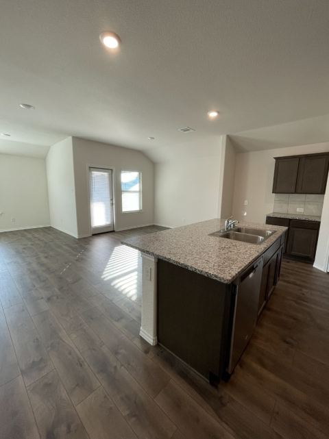708 English Drive, Aubrey, TX 76227 — photo 3