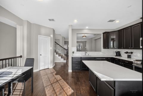 7880 Oxer Drive, Irving, TX 75063 — photo 2