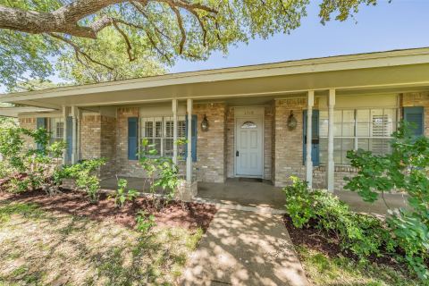 1718 Timbers Drive, Irving, TX 75061 — photo 3