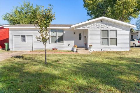 6621 Onyx Drive N, North Richland Hills, TX 76180 — photo 2