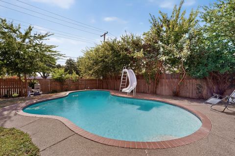 5451 Lubbock Avenue, Fort Worth, TX 76133 — photo 2
