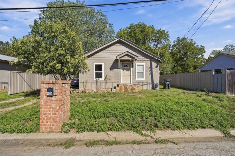 405 N Atlantic Street 407, Cleburne, TX 76031 — photo 2