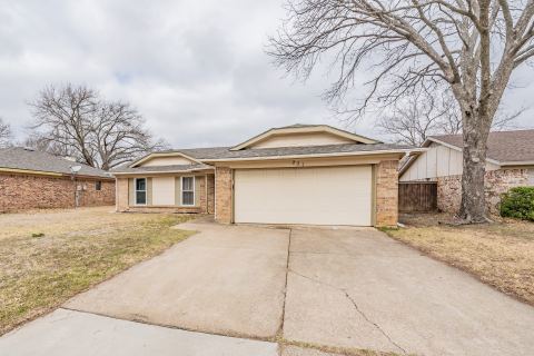 221 Kalmia Drive, Arlington, TX 76018 — photo 3