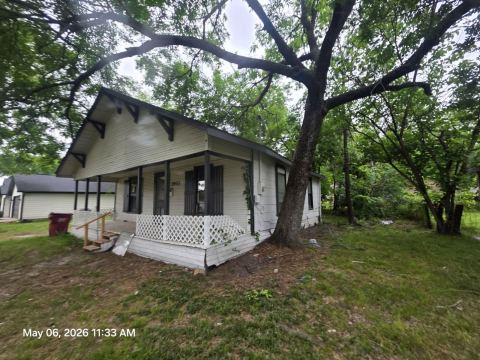 1903 N Main Street, Bonham, TX 75418 — photo 3