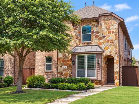 219 Carrington Lane, Lewisville