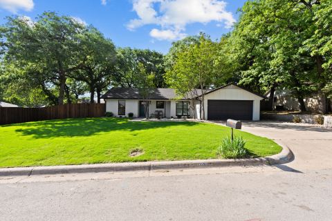 103 Camelot Drive, Weatherford, TX 76086 — photo 2