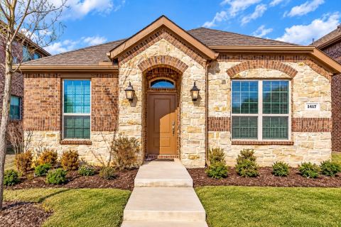 1417 Green Leaf Drive, Little Elm